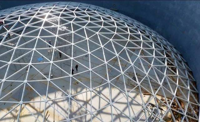 65m铝制测地线圆顶空间三角圆顶废水储罐